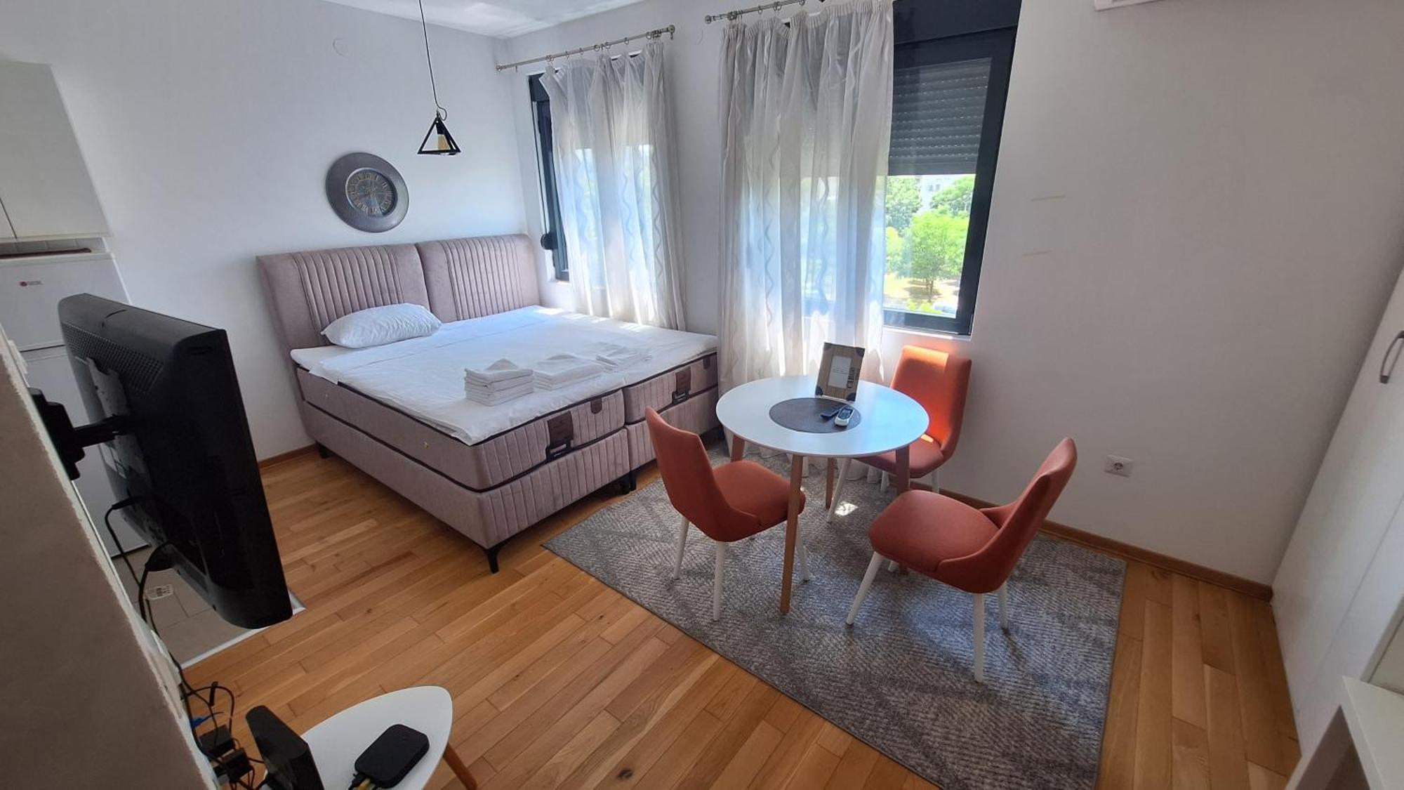Lijepo Pozicioniran Stan, Atrakcije Blizu Apartment Podgorica Luaran gambar