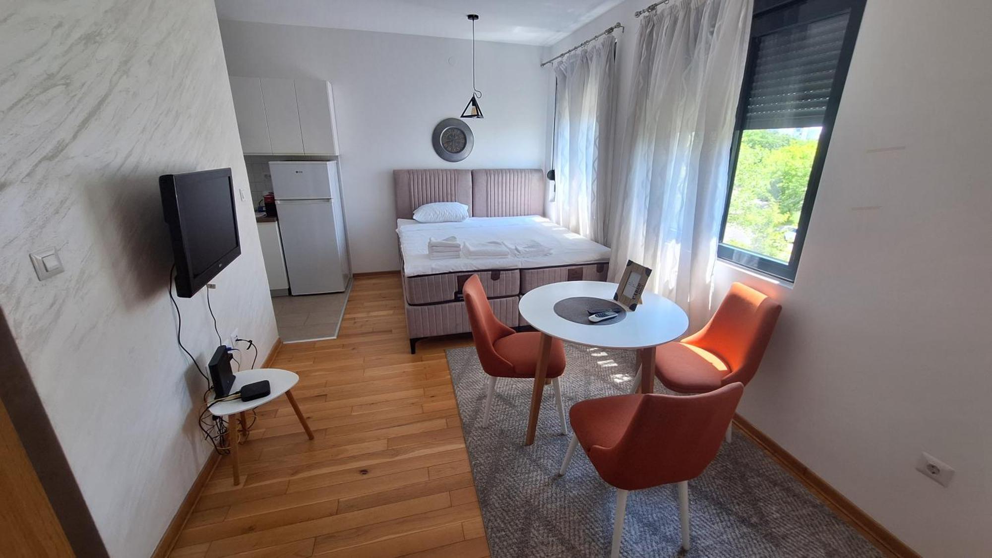 Lijepo Pozicioniran Stan, Atrakcije Blizu Apartment Podgorica Luaran gambar